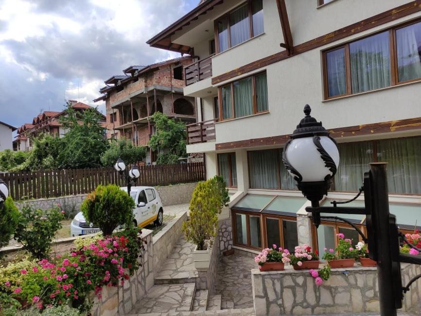 Ela Bansko