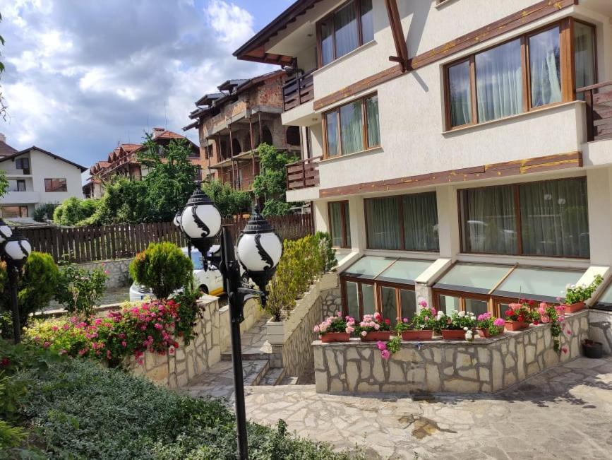 Ela Guest house 3*