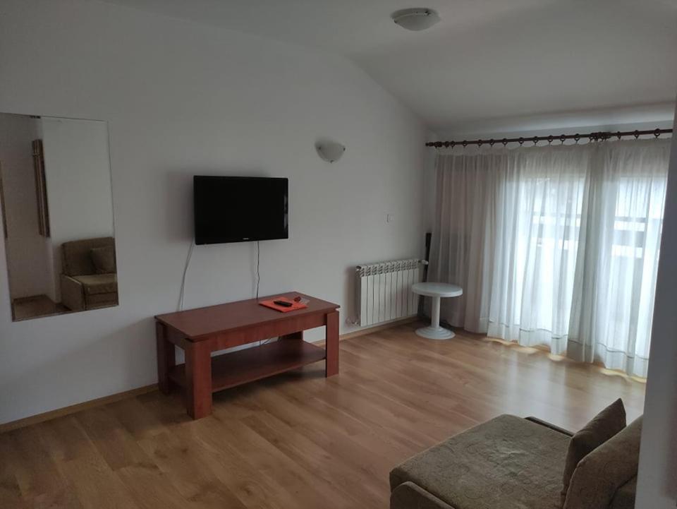Ela Bansko